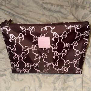 NWT Tender Love + Carry Pink & Brown Bow Coquette Cosmetic Bag